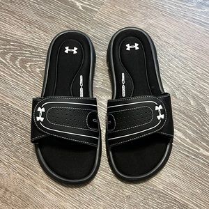 Women’s under armour slides
